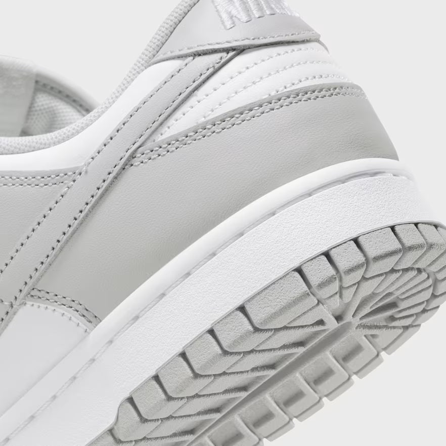 Nike Dunk Low Retro Herren Grau/Weiß Sneaker