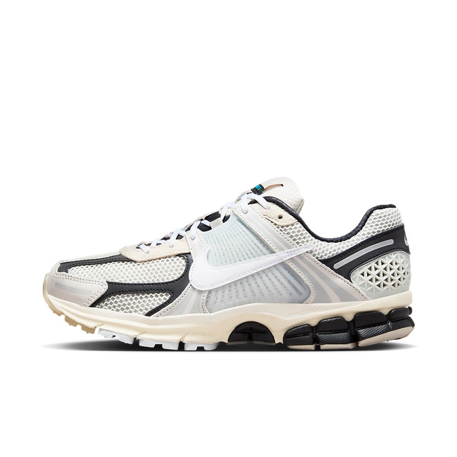 Nike Zoom Vomero 5 Supersonic Light Bone Black Sneaker