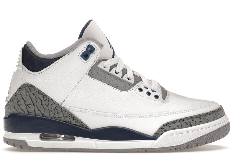 Jordan 3 Retro Midnight Navy Sneaker