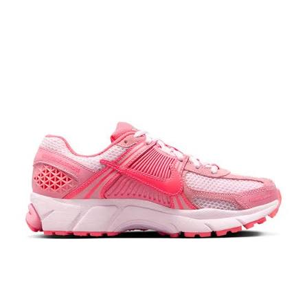 Nike Zoom Vomero 5 Coral Chalk Hot Punch Sneaker
