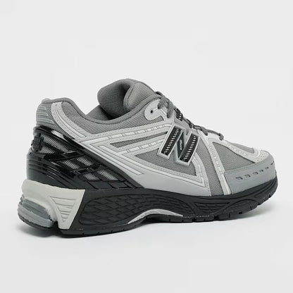 New Balance 1906 Grau Sneaker