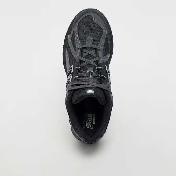 New Balance 1906 Schwarz Sneaker