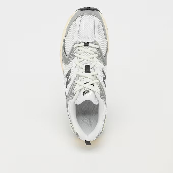 New Balance 530 Weiß/Silber Sneaker