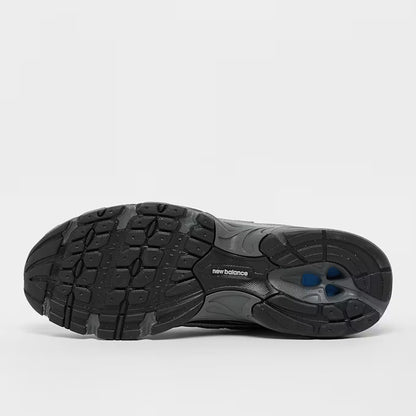 New Balance 740 Grau Sneaker