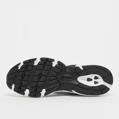 New Balance 740 Weiß/Silber Sneaker