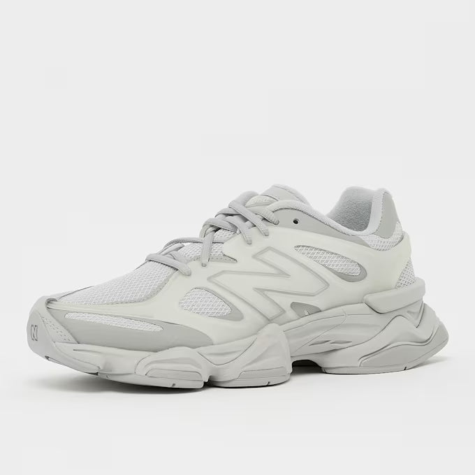 New Balance 9060 Beige/Grau Sneaker