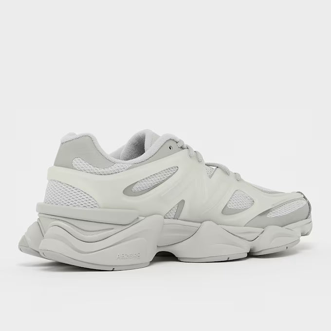 New Balance 9060 Beige/Grau Sneaker