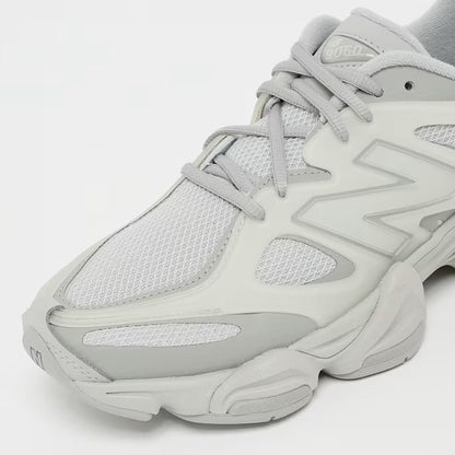 New Balance 9060 Beige/Grau Sneaker