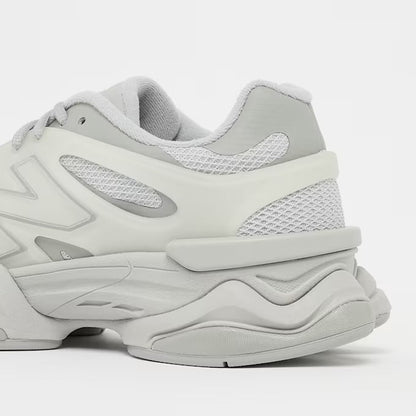 New Balance 9060 Beige/Grau Sneaker