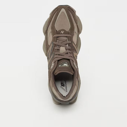 New Balance 9060 Braun Sneaker