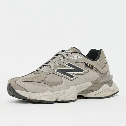 New Balance 9060 Grau/Beige Sneaker