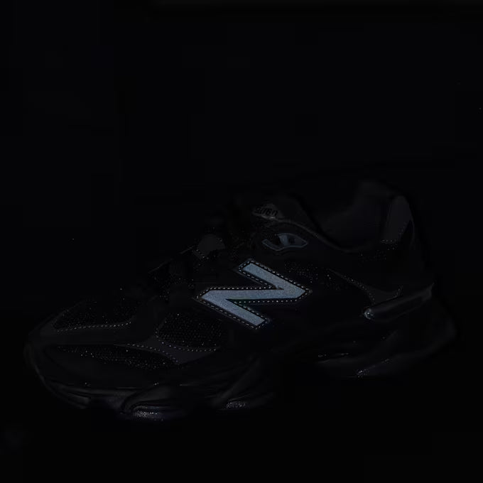 New Balance 9060 Schwarz Sneaker