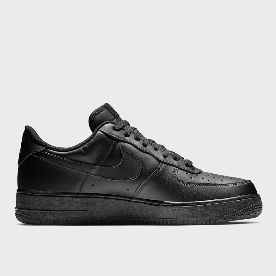 Nike Air Force 1 07 LV8 Herren Schwarz Sneaker