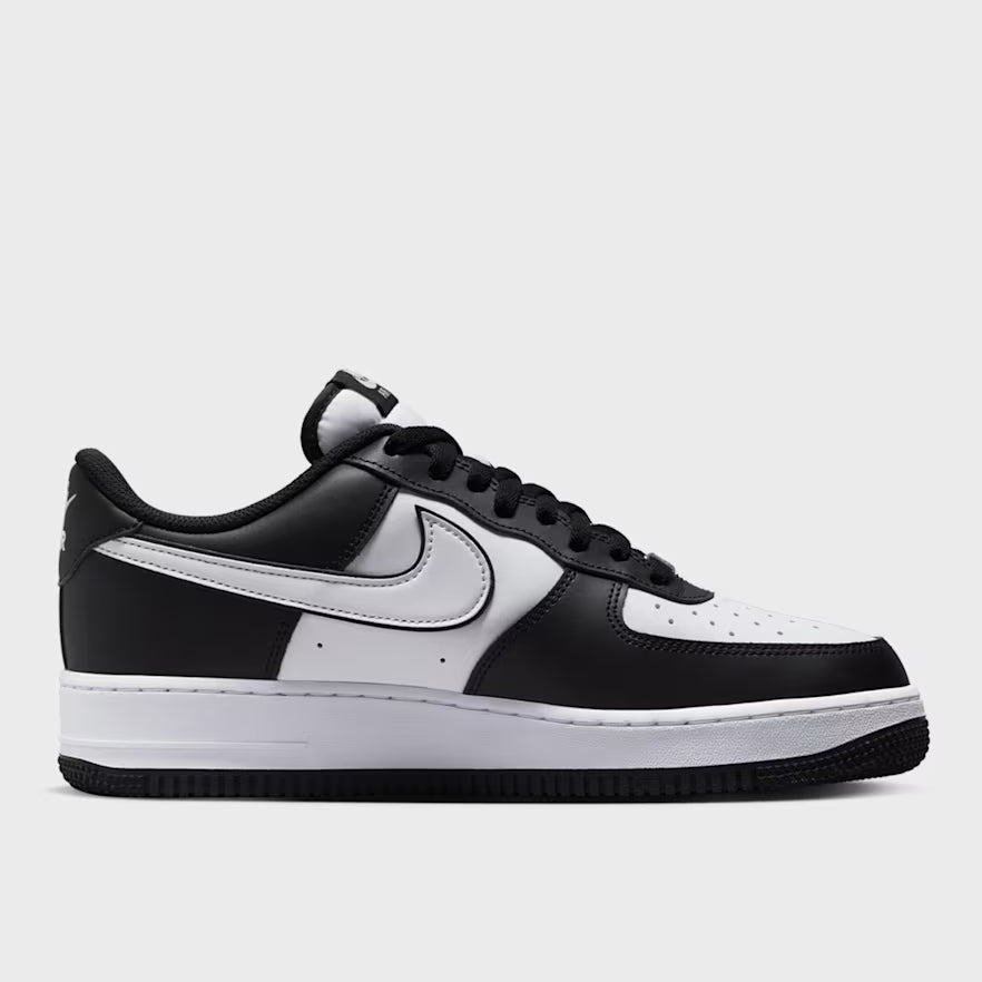 Nike Air Force 1 07 LV8 Herren Schwarz/Weiß Sneaker
