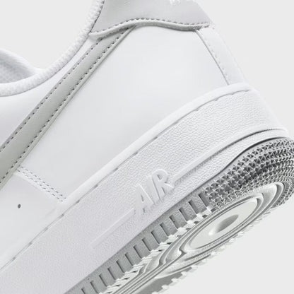 Nike Air Force 1 07 LV8 Herren Weiß Sneaker