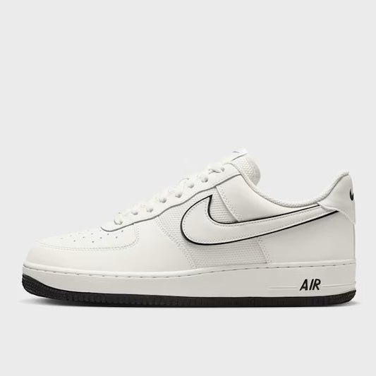 Nike Air Force 1 07 LV8 Herren Beige Sneaker