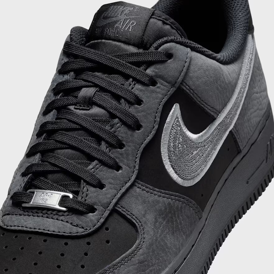 Nike Air Force 1 07 LV8 Herren Schwarz Sneaker