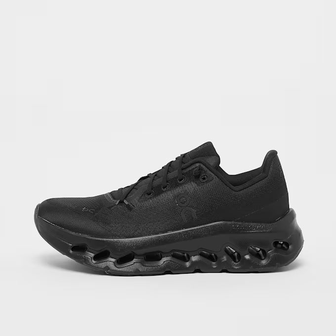 On Cloudtilt Damen Schwarz Sneaker