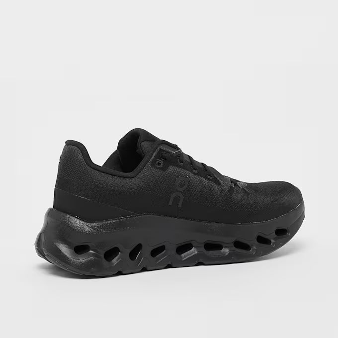 On Cloudtilt Damen Schwarz Sneaker