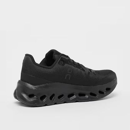 On Cloudtilt Damen Schwarz Sneaker